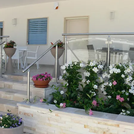 Tamarix Bed & Breakfast Pulsano